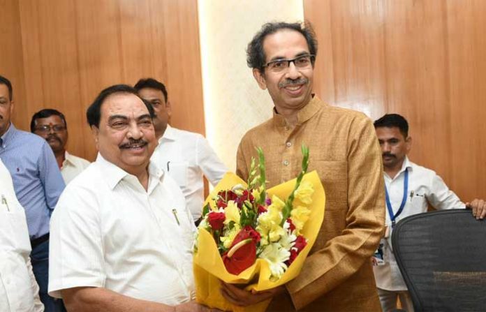 khadse-uddhav-thackeray3