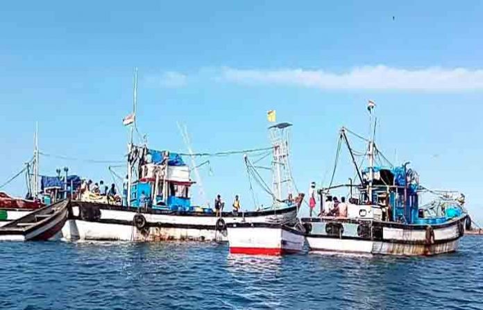 fishing-boat31