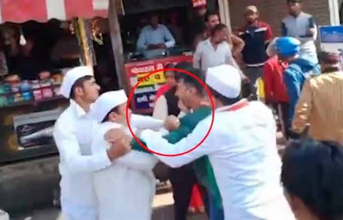 uttarakhad-man-bite