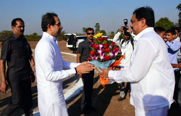 hon-cm-arrival-sangli-1