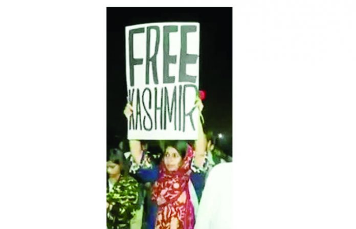 free-kashmir-board-mumbai