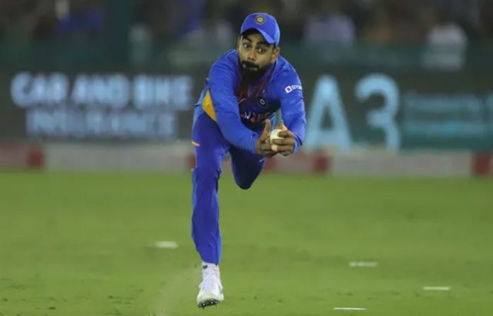 virat-kohli-new-catch
