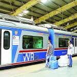 मध्य-पश्चिम रेल्वेवर लवकरच नव्या एसी लोकल येणार, अतिरिक्त आसनक्षमतेमुळे प्रवाशांना मिळणार दिलासा