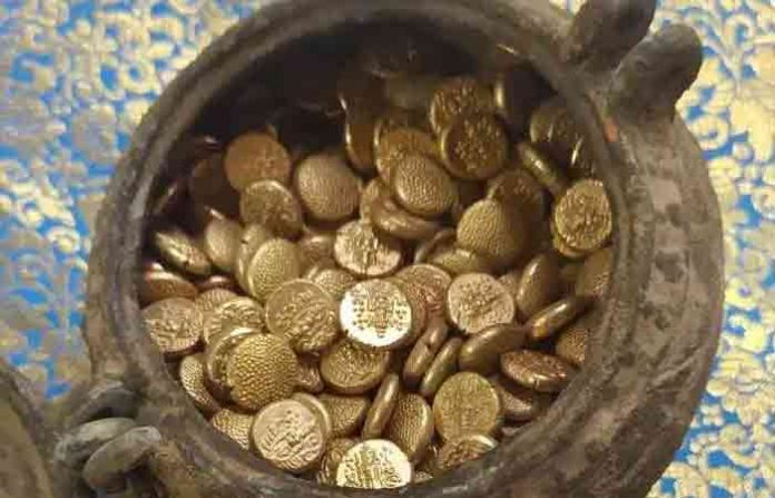 gold-coins-tamilnadu