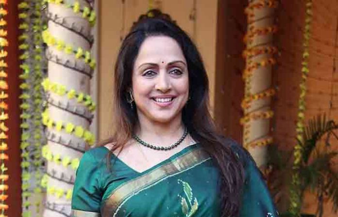 hema-malini-green