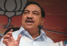 एकनाथ खडसेंना धक्का… भोसरीतील भूखंड खरेदी प्रकरणातील दोषमुक्तीचा अर्ज न्यायालयाने फेटाळला eknath-khadse-phone