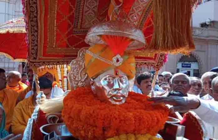 gajanan-maharaj