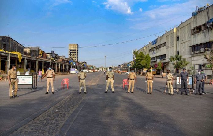 mumbai-police-lockdown