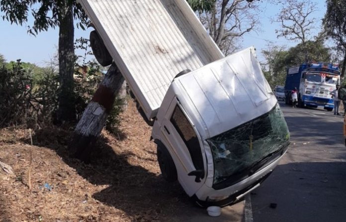 dahanu-road-accident