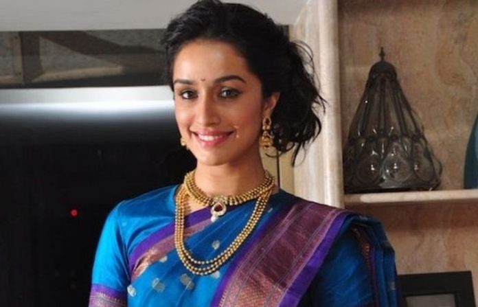 shraddha-kapoor-marathi-look