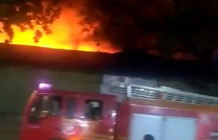 kandivli-fire-1