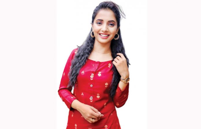 sayali-sanjeev