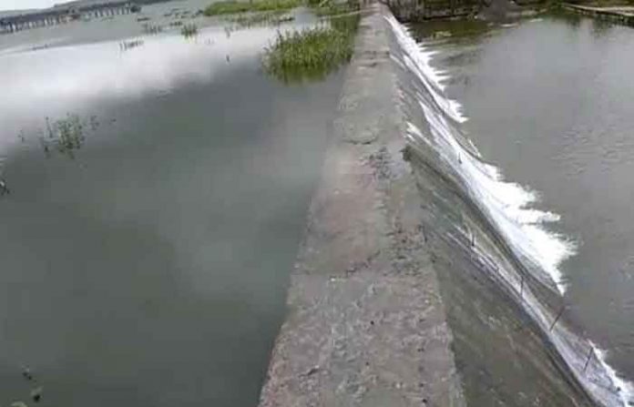 dam