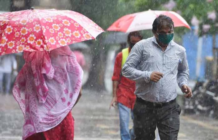 rain-mumbai-4