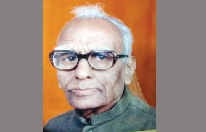 pro-vasant-kumbhojkar