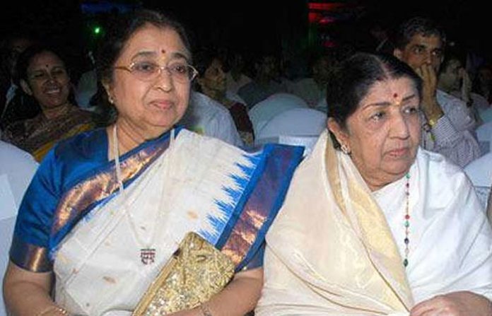 usha-mangeshkar-and-lata-mangeshkar