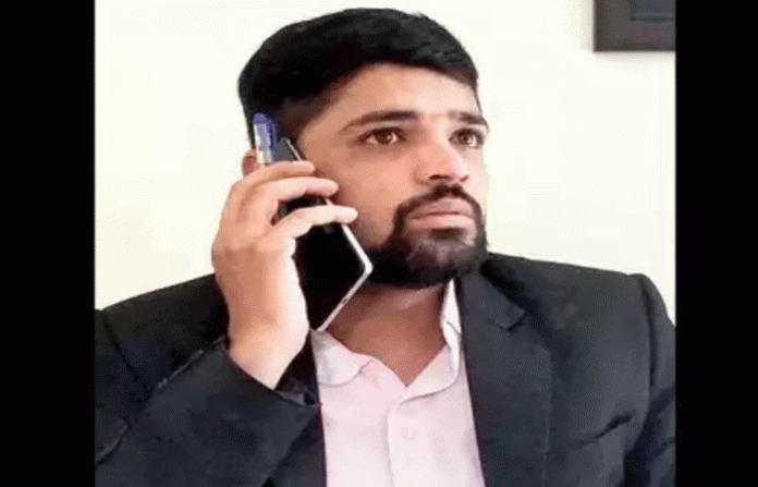 adv-umesh-more
