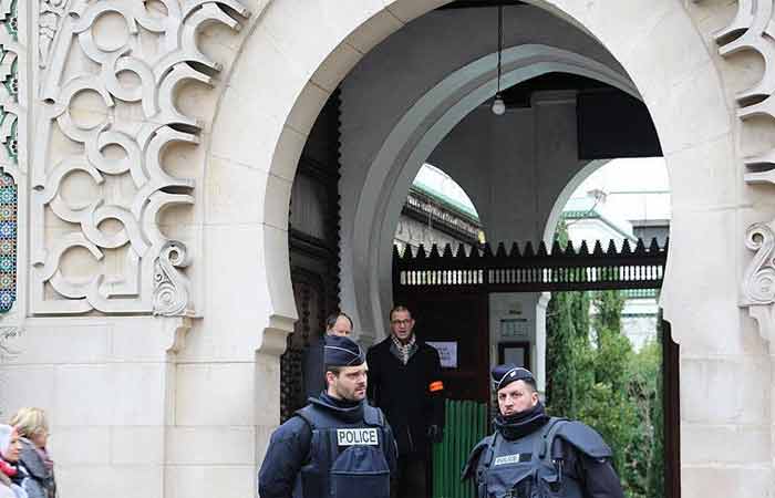 france-mosque