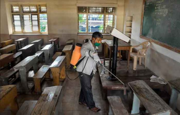 school-sanitizing