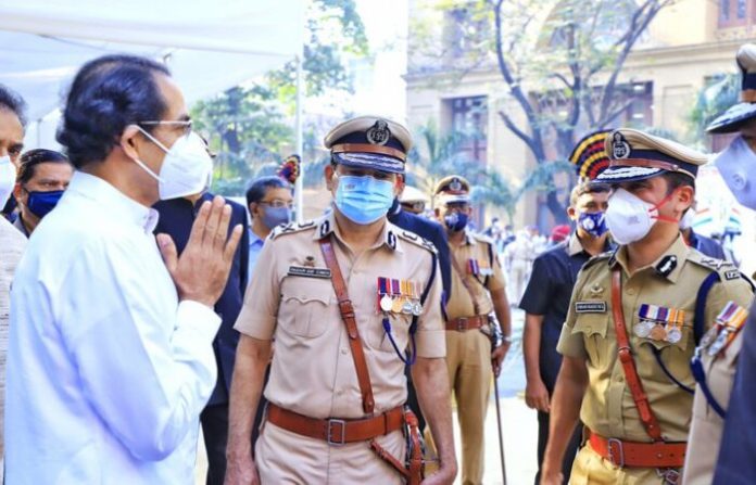 uddhav-thackrey-police-resize