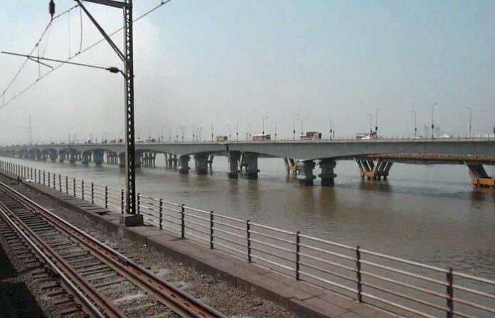 vashi-creek-ralway-bridge