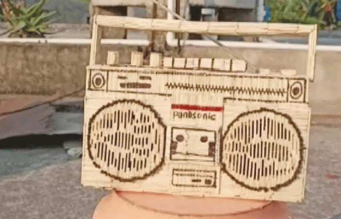 match-box-radio