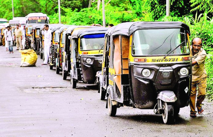 865143-auto-rikshaws-dna