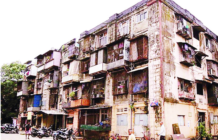 बीडीडी चाळींच्या पुनर्विकासात एकही रहिवासी बेघर होणार नाही, मुख्यमंत्री उद्धव ठाकरे यांची ग्वाही