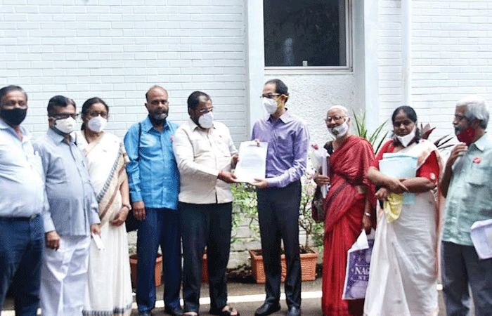 राजू शेट्टी, मेधा पाटकर यांनी घेतली मुख्यमंत्री उद्धव ठाकरे यांची भेट; केंद्रीय कृषी कायद्यांविरोधात ठराव करण्याची मागणी