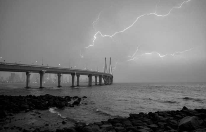 mumbai-lightning
