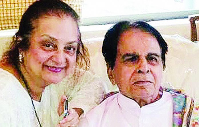 igjja8bo_dilip-kumar_625x300_06_june_21
