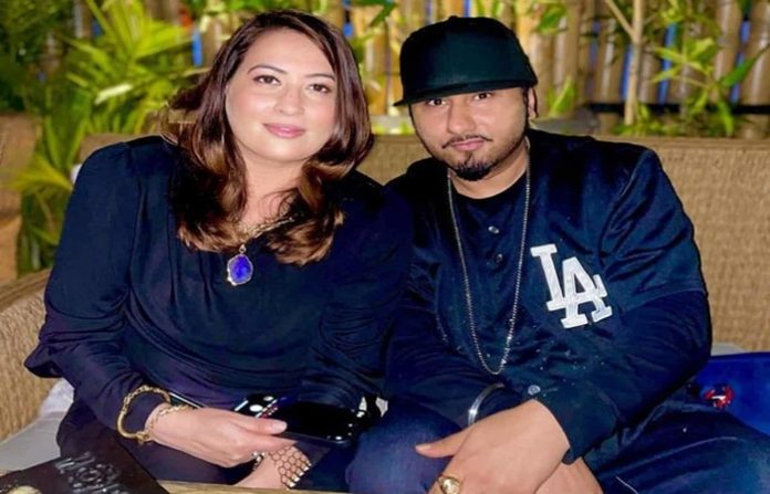 honey-singh-wife