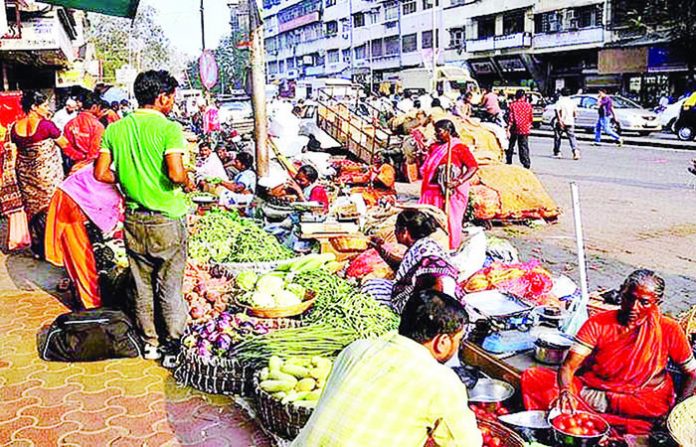 freepressjournal_import_2016_10_hawkers
