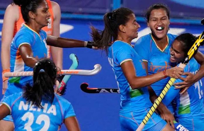 indian-hockey-women-2020