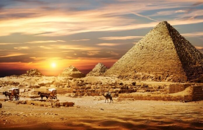 Egypt pyramid