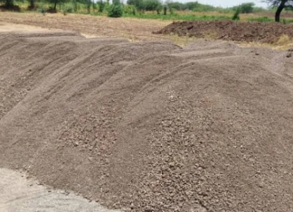 Ratnagiri News – बेकायदा वाळू वाहतूक व विना नंबर प्लेट वाहनांवर आरटीओचा बडगा; दीड कोटींहून अधिक दंड वसूल