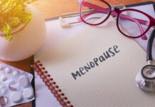 मेनोपाॅज येण्याआधी स्त्रियांनी कोणती काळजी घ्यायला हवी, जाणून घ्या