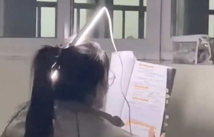 tubelight in hair viral video