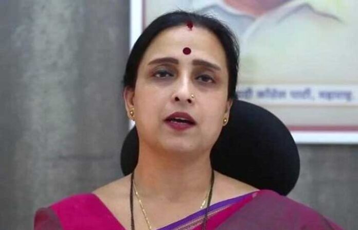 chitra-wagh