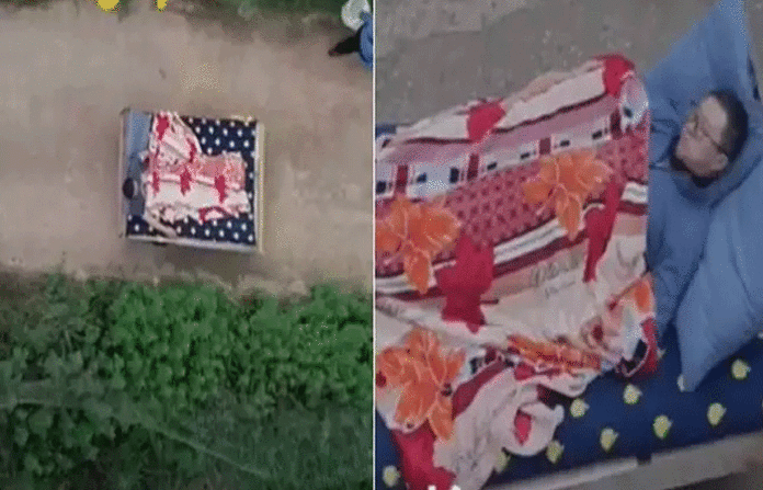 CHINA-BED