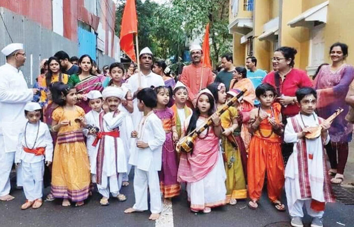 dadar--school-dindi