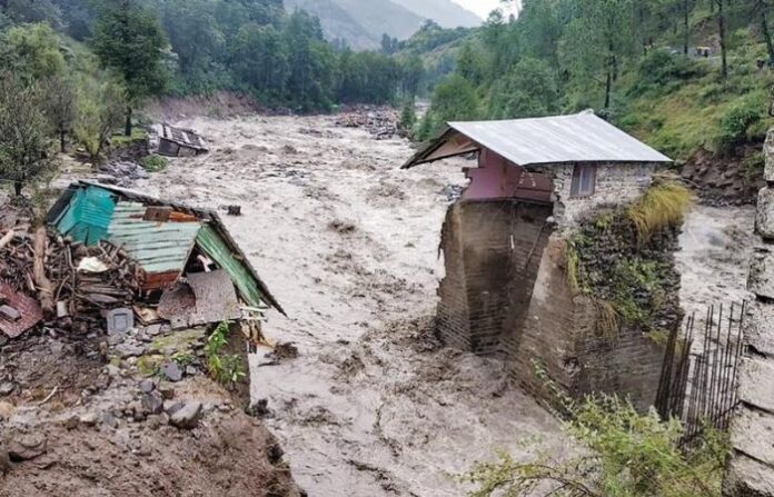kullu-flood