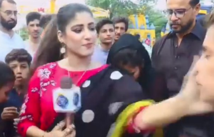 pakistani rporter slapped boy