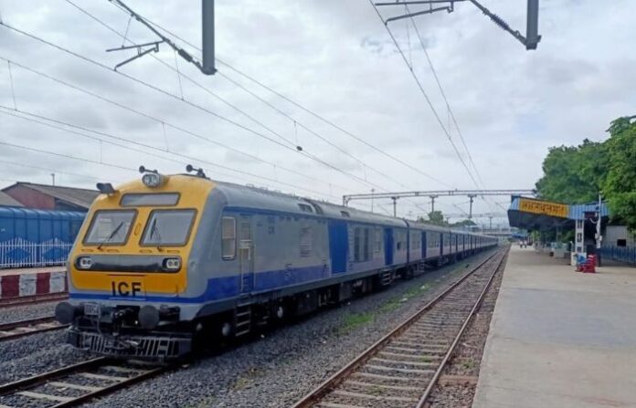 Ashti-Nagar Railway