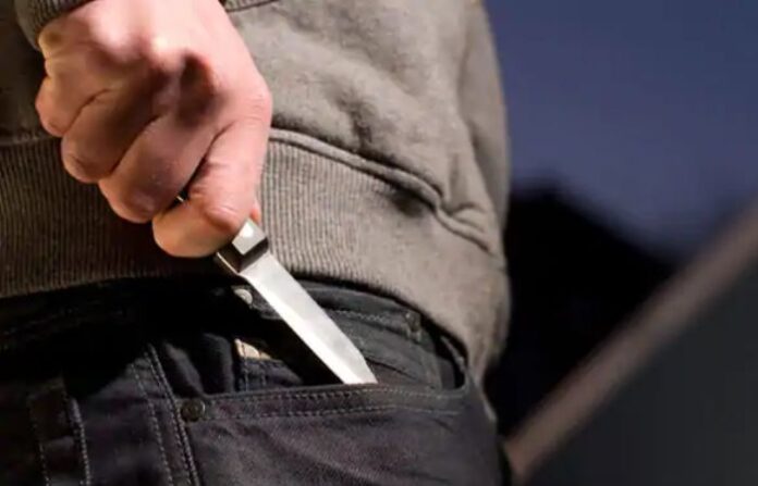 knife