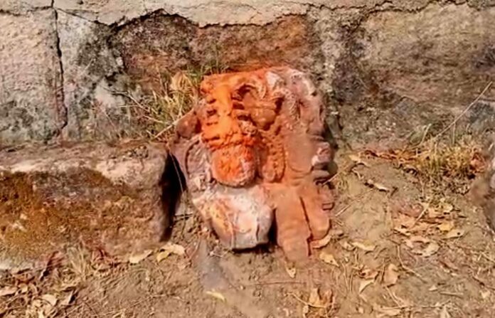 Chandrapur sculpture 2