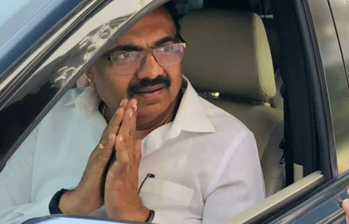 JAYANT PATIL
