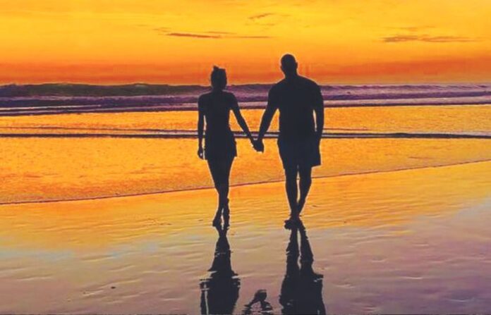 COUPLE