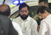 मिंधेंचा रुसवा फुगवा कायम? पोलीस दलाच्या कार्यक्रमास मुख्यमंत्री फडणवीसांसह अजित पवारांची हजेरी, शिंदेंची मात्र दांडी