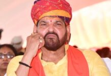 महिला कुस्तीपटूंच्या लैंगिक छळ प्रकरणात भाजपचे ब्रिजभूषण शरण सिंग यांची निर्दोष मुक्तता